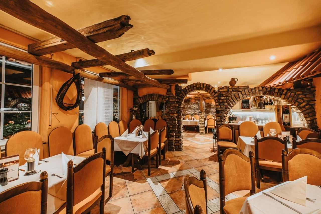 Hotel Restaurant Adria Stuben Bruehl Brühl Exterior foto